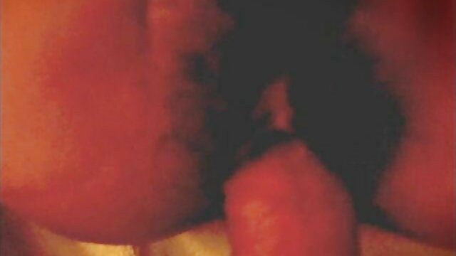 امرأة سمراء الجمالية ريغان فوكس تظهر قبالة بوسها حليق اسماء مواقع سكس مترجمة